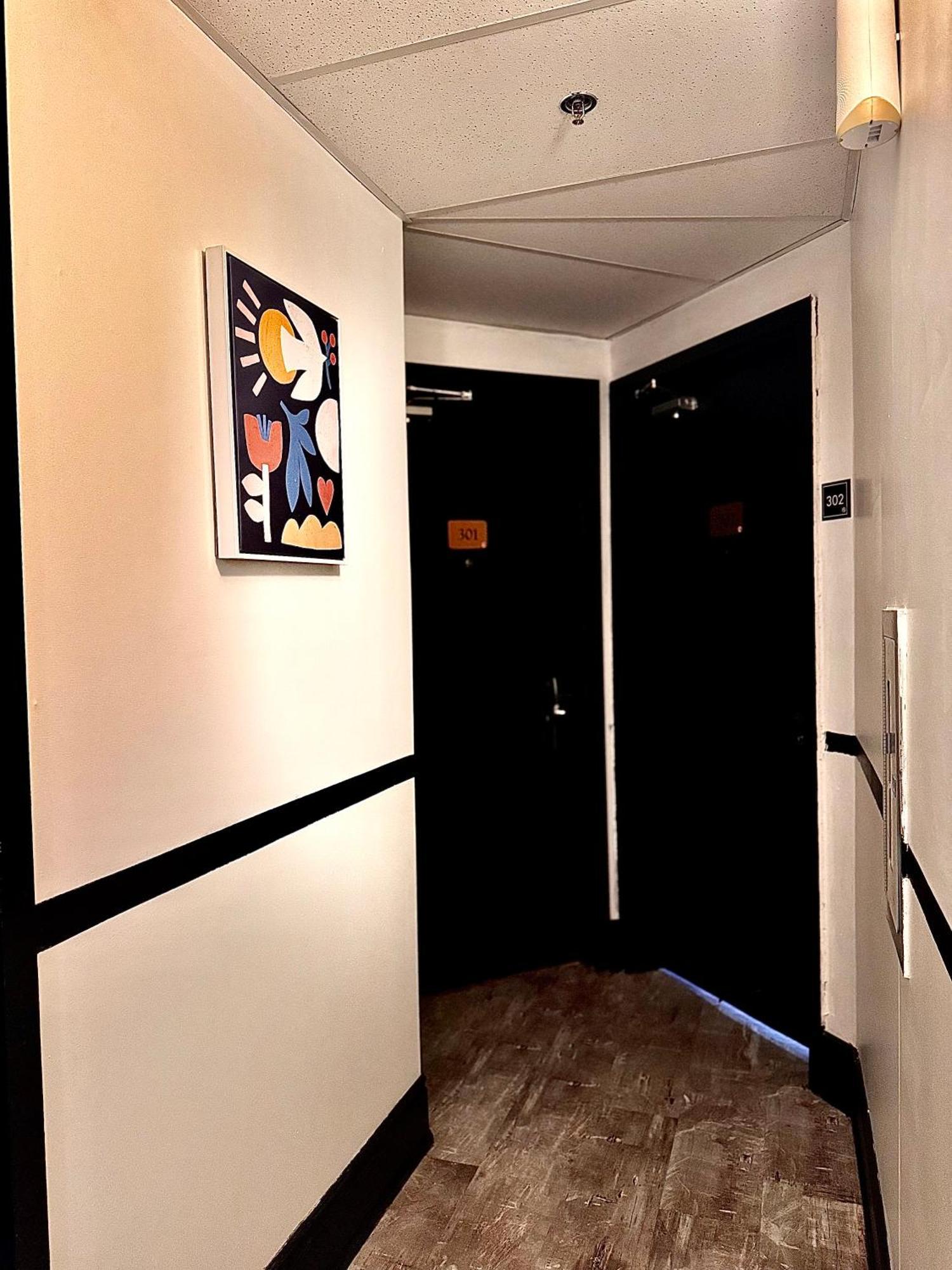 Royal Oak Inn Торонто Екстериор снимка