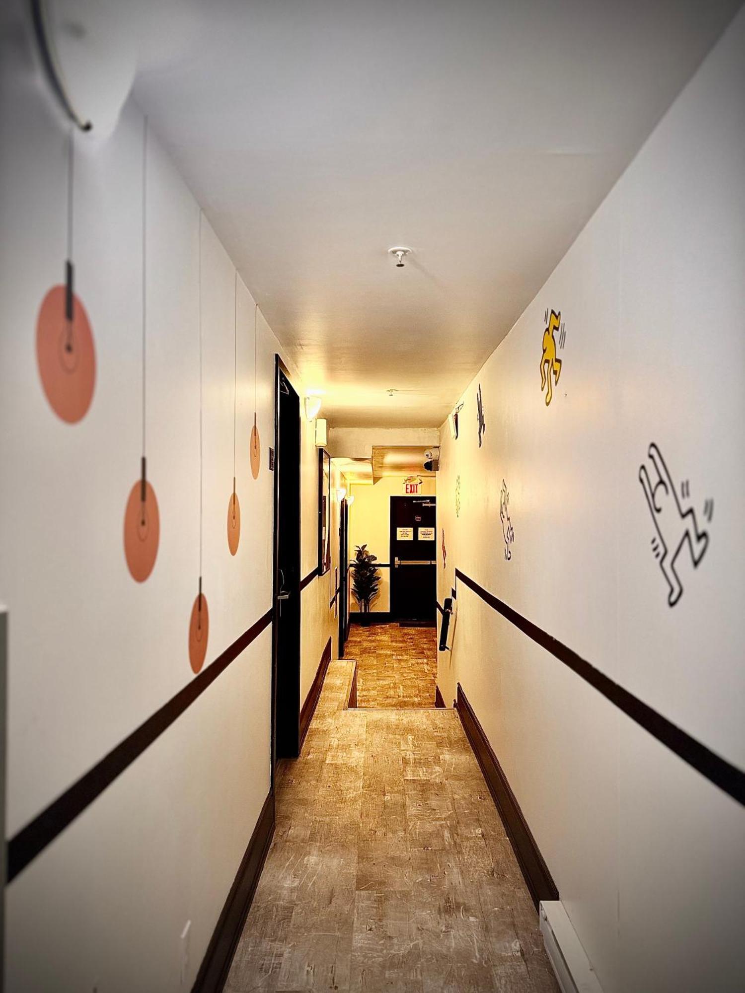 Royal Oak Inn Торонто Екстериор снимка