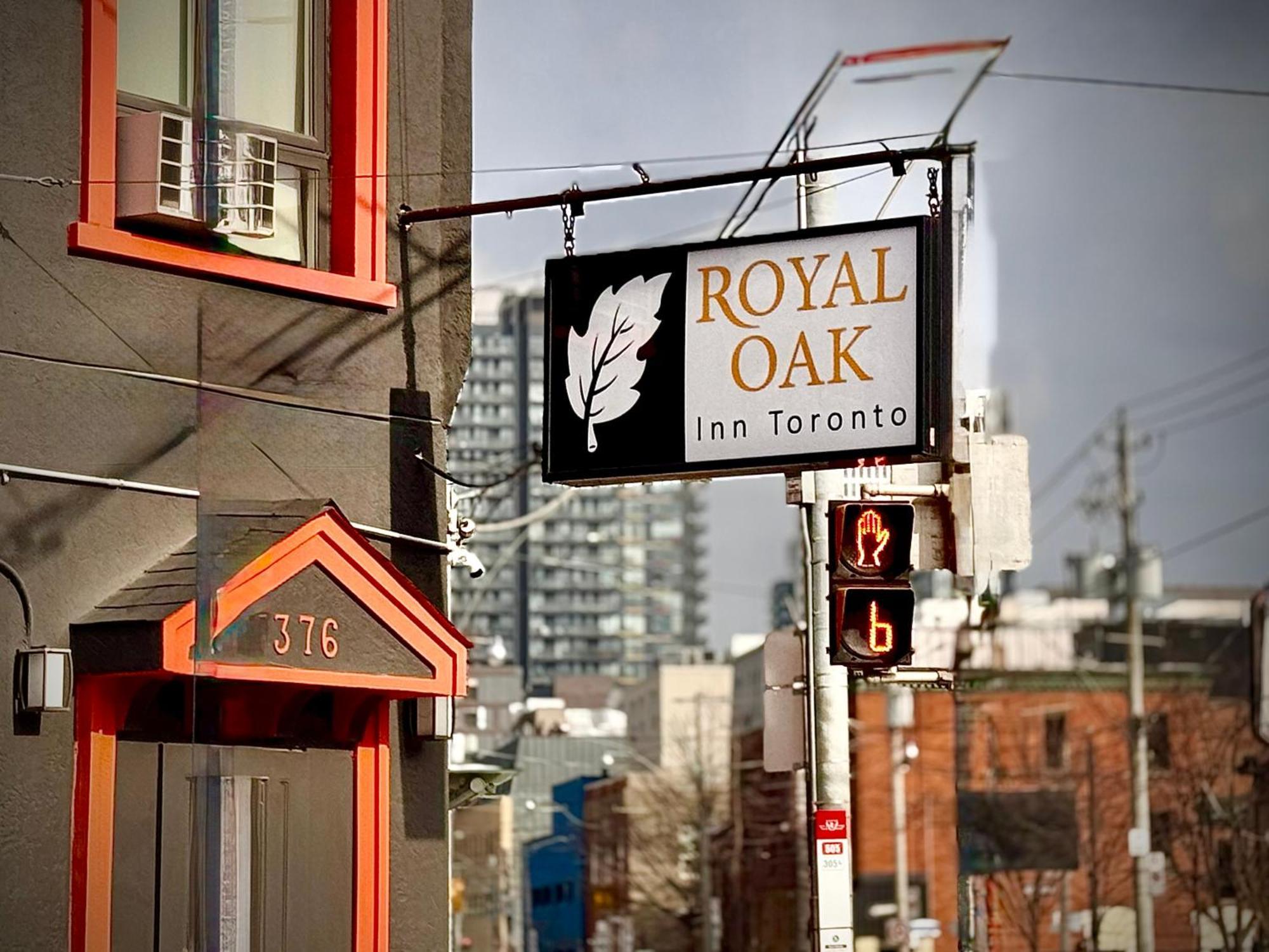 Royal Oak Inn Торонто Екстериор снимка