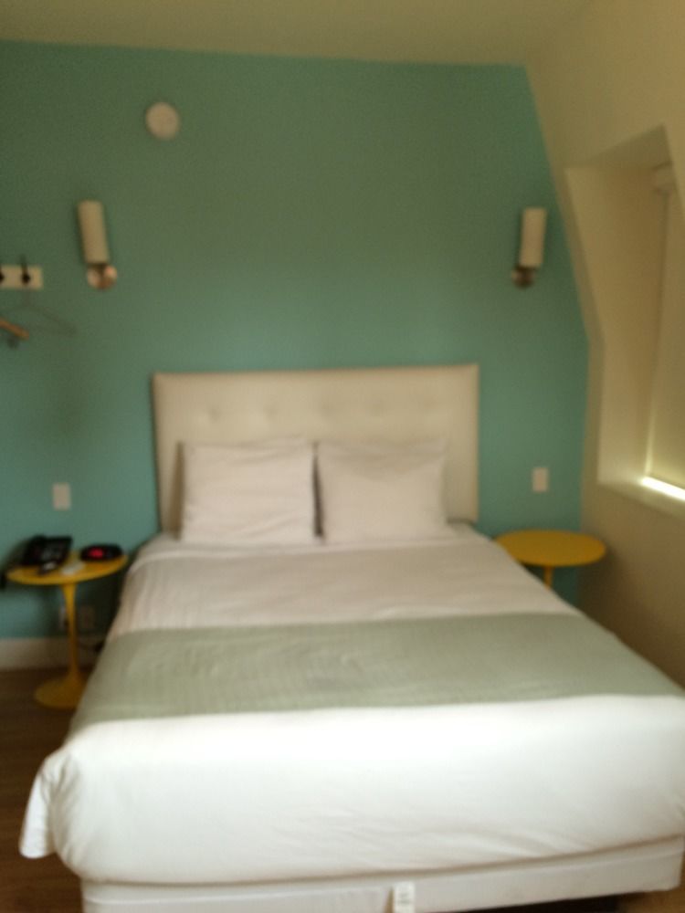 Royal Oak Inn Торонто Екстериор снимка